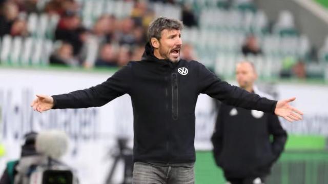 额与帕奎塔 额与帕奎塔